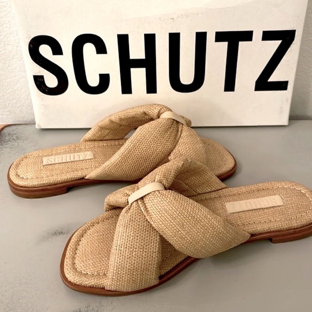 NWT Schutz Natural Woven Flat Sandals